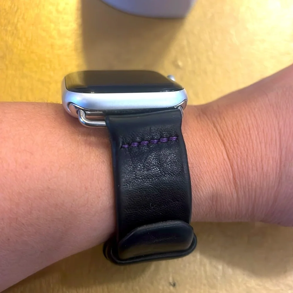 Custom Handmade Japanese Black Leather Strap + Apple Watch 4 44mm